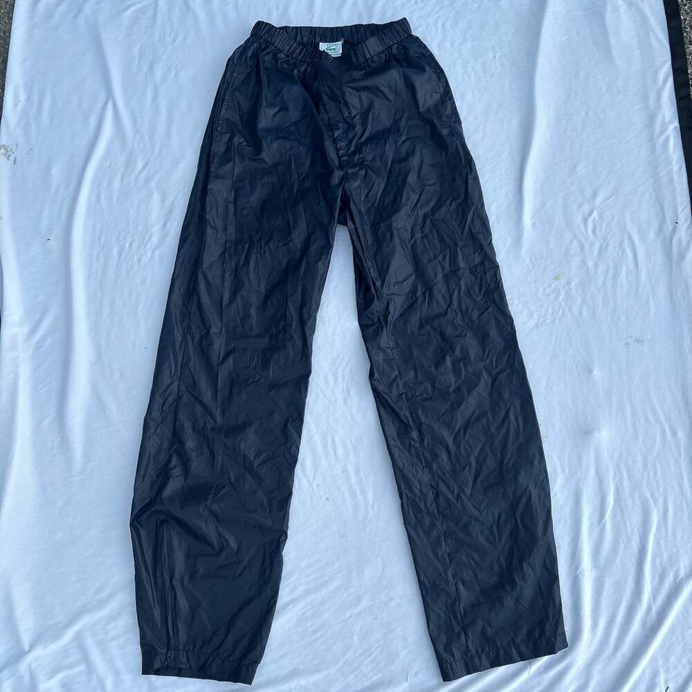 Vintage Izod Lacoste Navy Blue Nylon Windbreaker Pants Size M